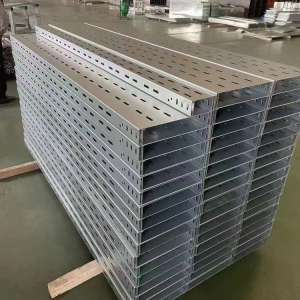 防水橋架安裝技術(shù)升級(jí)：多層復(fù)合防護(hù)體系筑牢電氣系統(tǒng)“安全堤壩”
